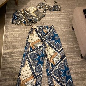 Cider Blue and White Patterned Silk 3 Piece Set NWOT Size L